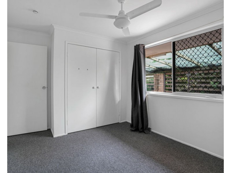 4 Apollo Drive, Clinton QLD 4680
