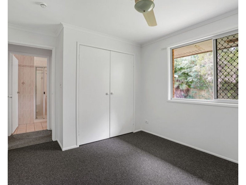 4 Apollo Drive, Clinton QLD 4680