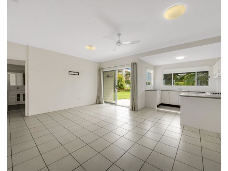 1/47 Barney Street, Barney Point QLD 4680