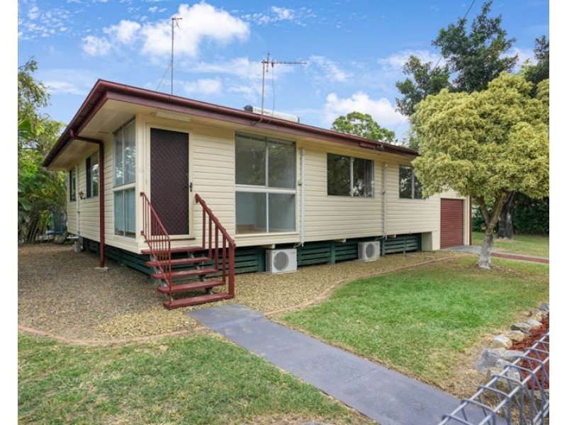 6 Squire Street, Toolooa QLD 4680