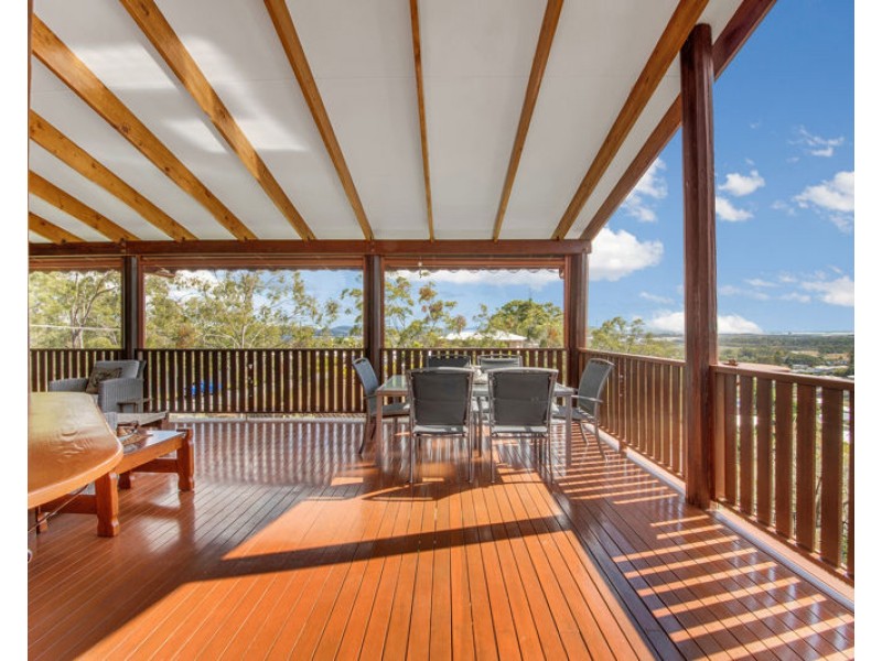 1 Upper Piper Street, West Gladstone QLD 4680
