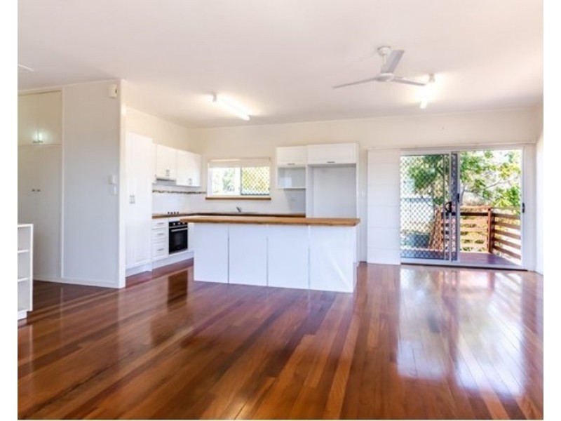 55 Flinders Street, West Gladstone QLD 4680