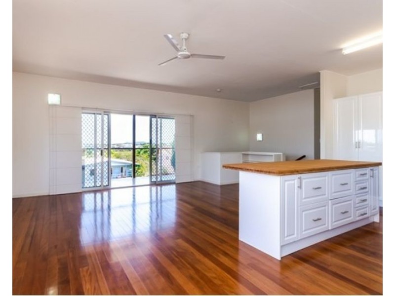 55 Flinders Street, West Gladstone QLD 4680