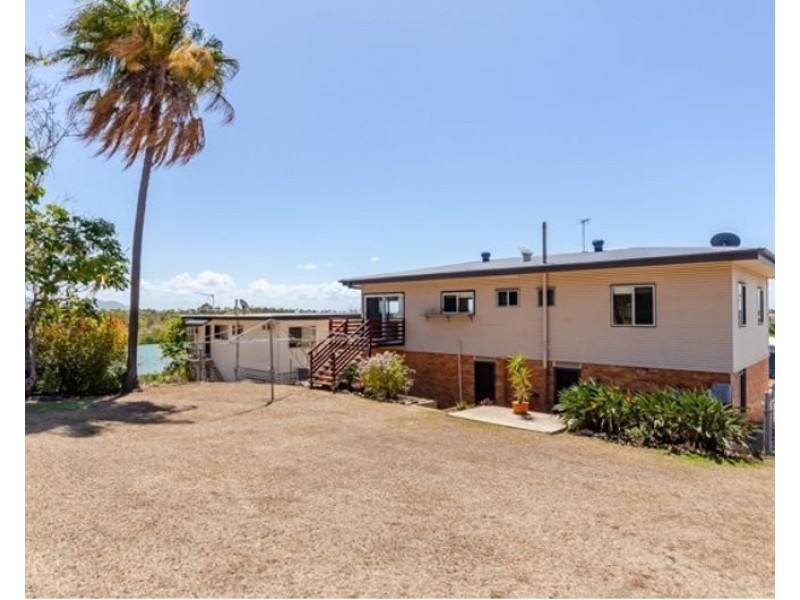 55 Flinders Street, West Gladstone QLD 4680
