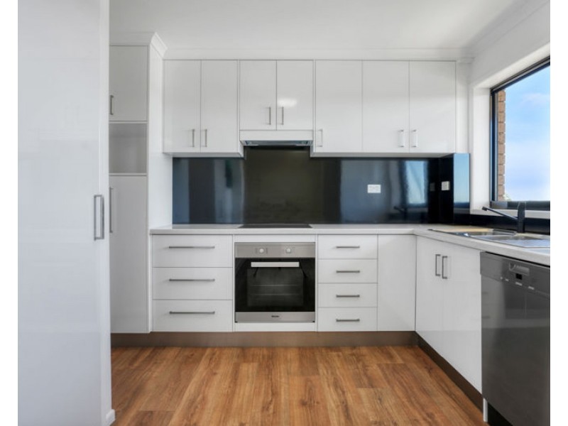 22/7 Kent Street, West Gladstone QLD 4680