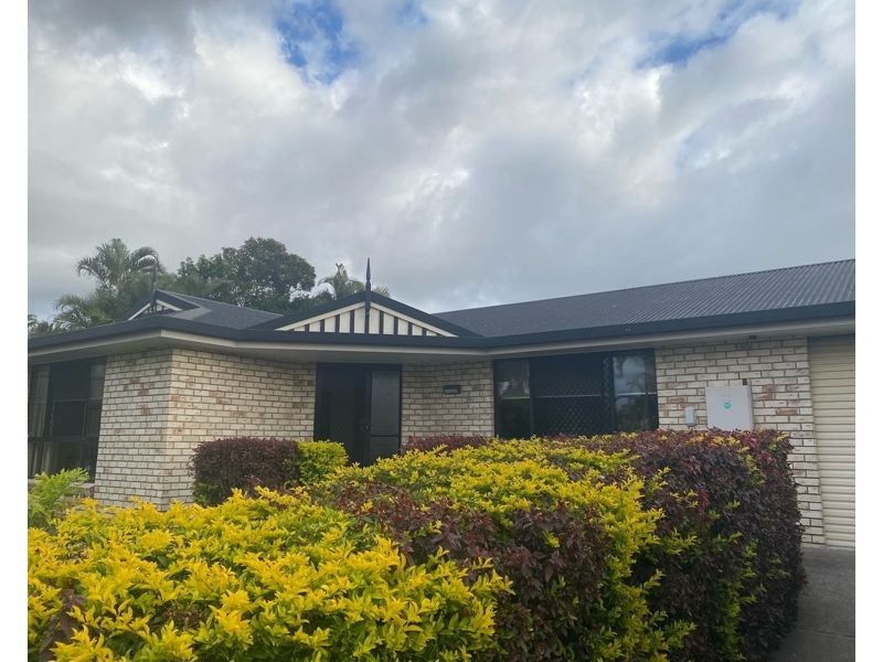 6 Orlando Place, New Auckland QLD 4680