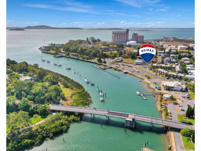 7 Flinders Parade, Gladstone QLD 4680
