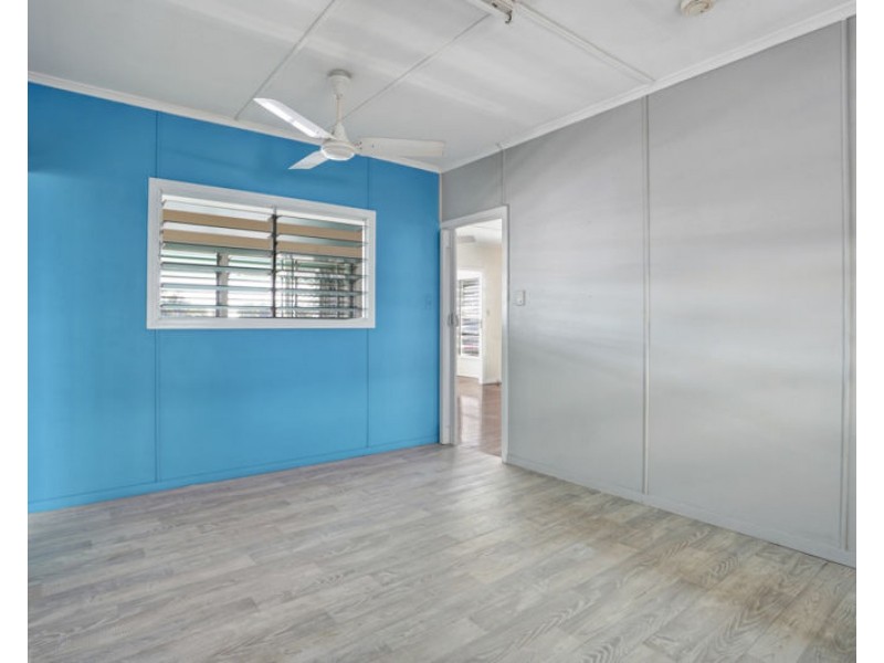 7 Flinders Parade, Gladstone QLD 4680