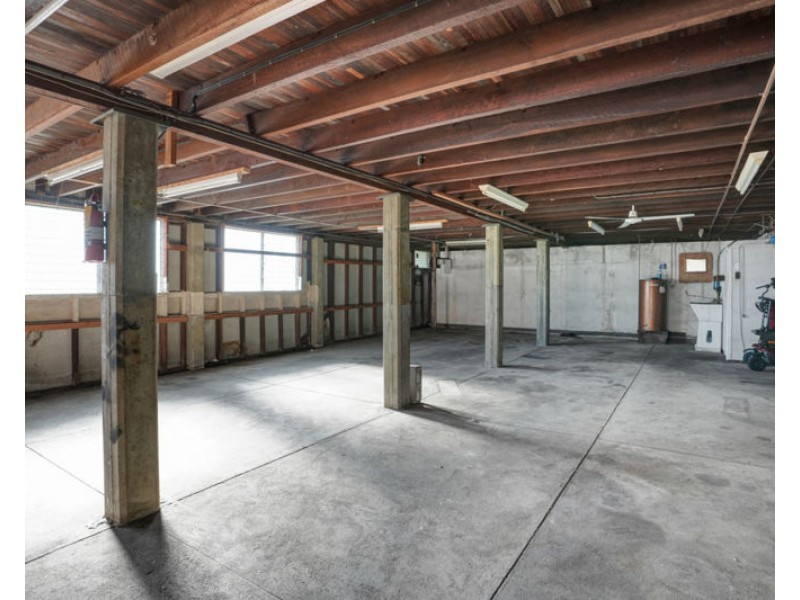 7 Flinders Parade, Gladstone QLD 4680