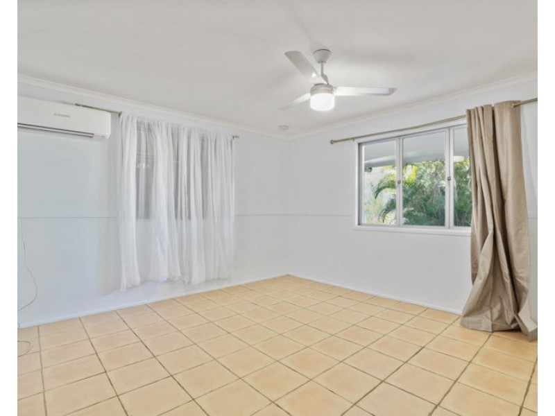2 Cairncross Street, Sun Valley QLD 4680
