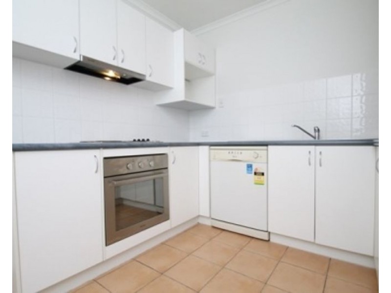 2/50 Marten Street, South Gladstone QLD 4680