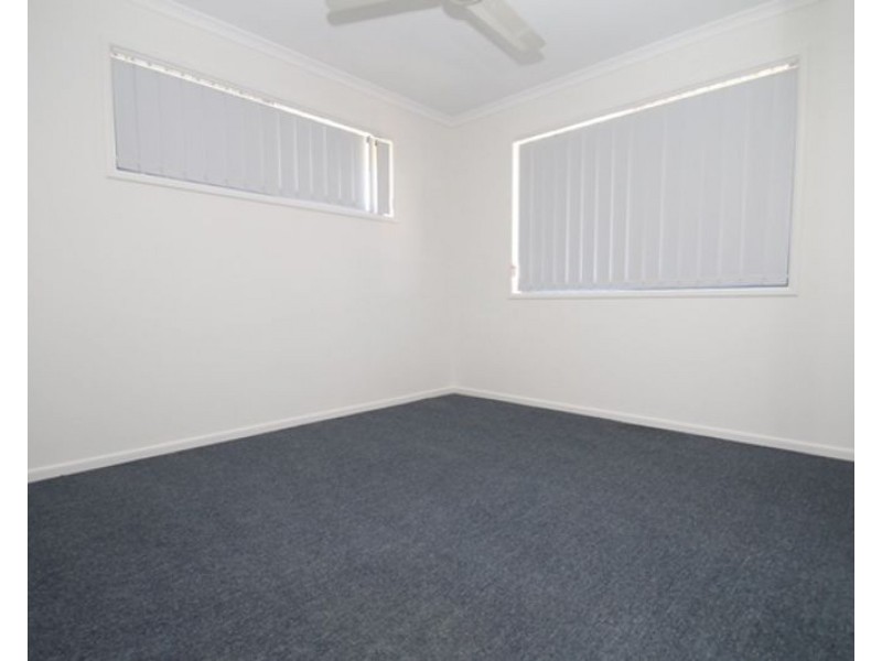 2/50 Marten Street, South Gladstone QLD 4680