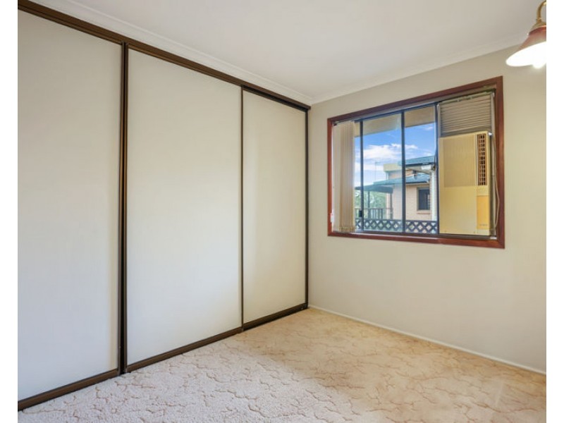81 Shaw Street, New Auckland QLD 4680