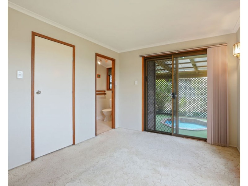 81 Shaw Street, New Auckland QLD 4680