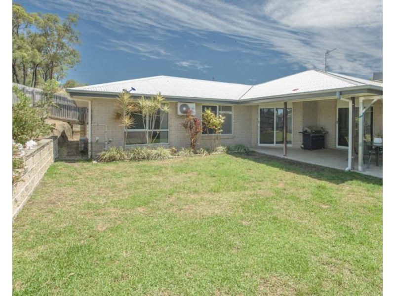 35 Liriope Drive, Kirkwood QLD 4680