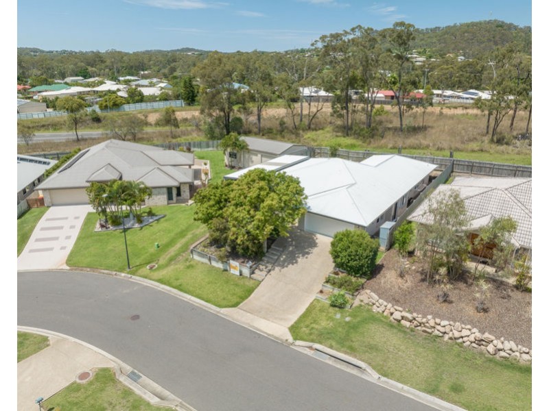 35 Liriope Drive, Kirkwood QLD 4680