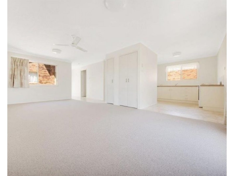 4A Kerry Court, New Auckland QLD 4680