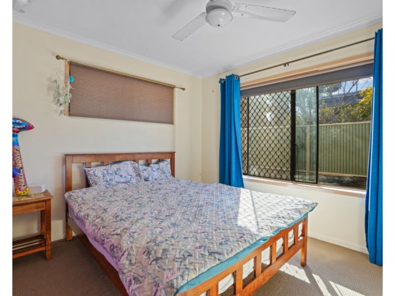 5 McGinlay Street, Clinton QLD 4680