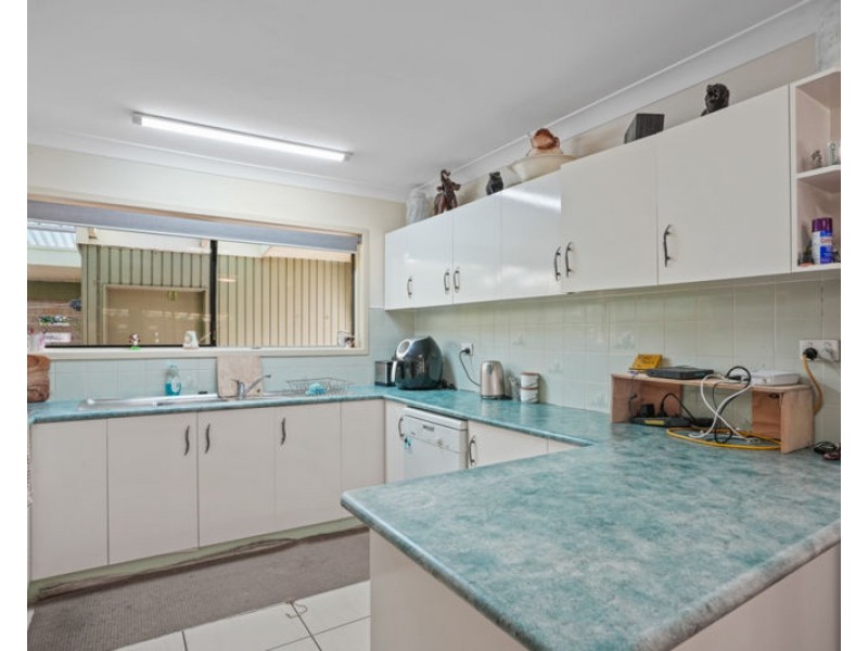 5 McGinlay Street, Clinton QLD 4680