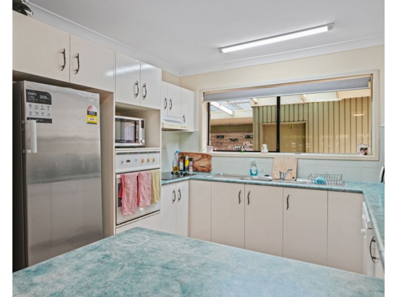 5 McGinlay Street, Clinton QLD 4680