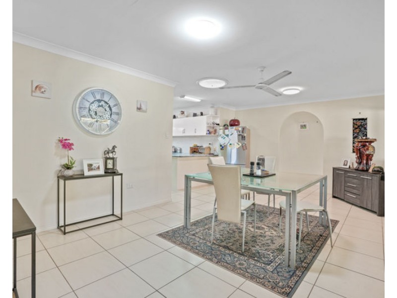 5 McGinlay Street, Clinton QLD 4680