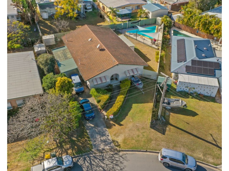 5 McGinlay Street, Clinton QLD 4680