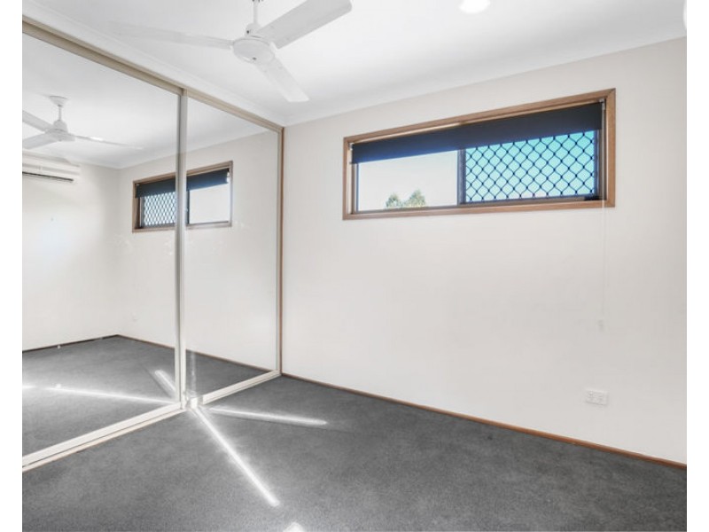 30 Wivenhoe Close, Clinton QLD 4680