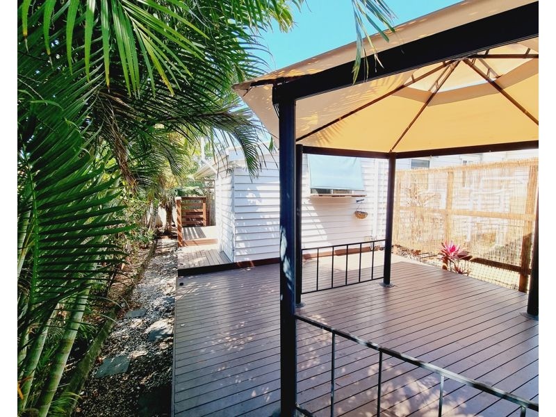 2/7 Stasia Lane, South Gladstone QLD 4680