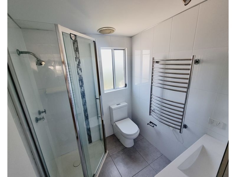 2/7 Stasia Lane, South Gladstone QLD 4680