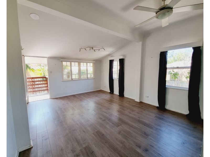 2/7 Stasia Lane, South Gladstone QLD 4680