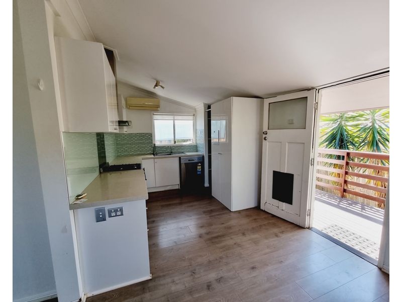 2/7 Stasia Lane, South Gladstone QLD 4680