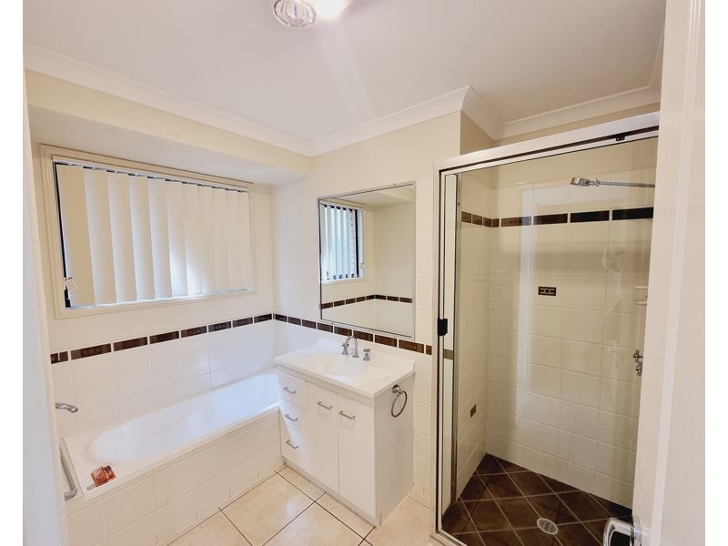 31 Cania Way, Clinton QLD 4680