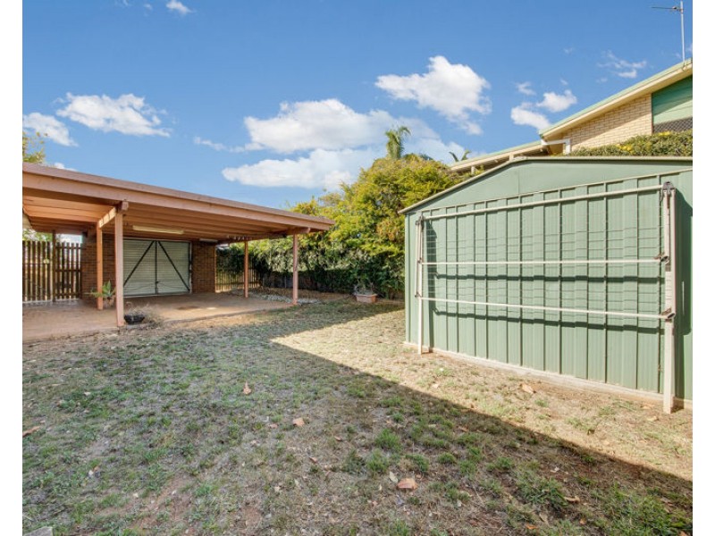 16 Intrepid Street, Clinton QLD 4680