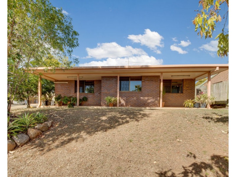 16 Intrepid Street, Clinton QLD 4680