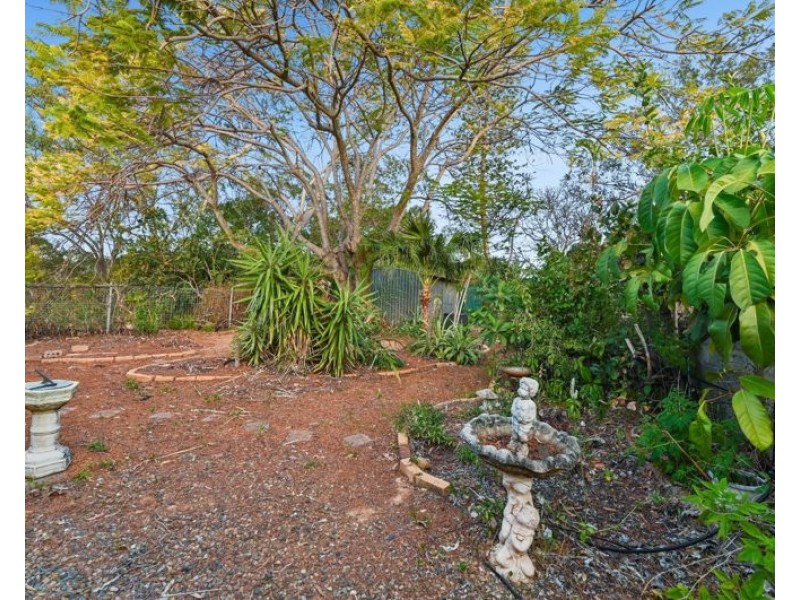 14 Boyne Crescent, West Gladstone QLD 4680