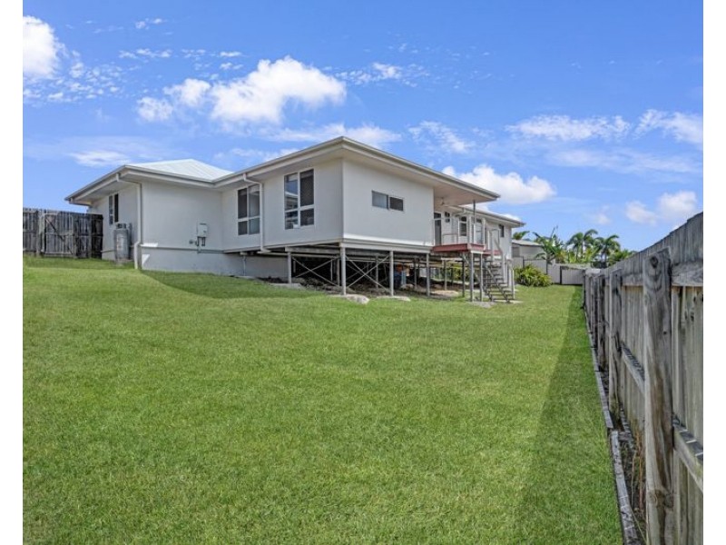 6 Eugenie Court, Glen Eden QLD 4680