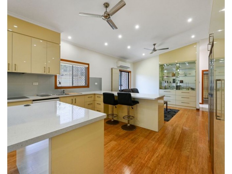 29 Higgins Street, West Gladstone QLD 4680