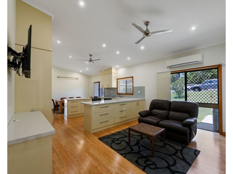 29 Higgins Street, West Gladstone QLD 4680