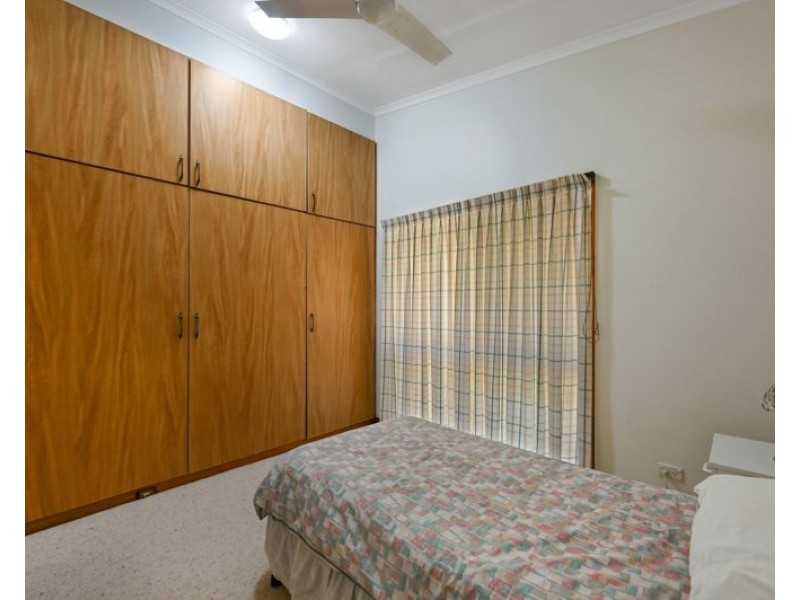 29 Higgins Street, West Gladstone QLD 4680