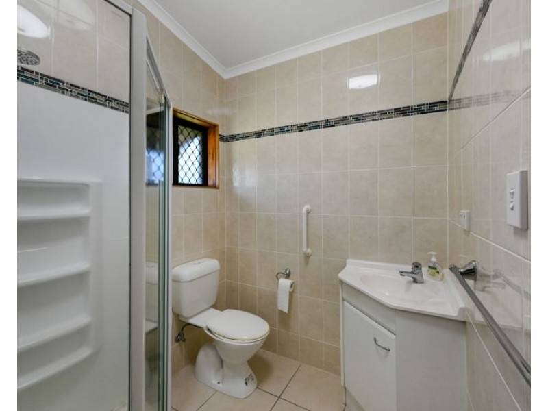 29 Higgins Street, West Gladstone QLD 4680