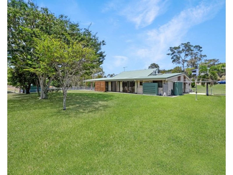 29 Higgins Street, West Gladstone QLD 4680