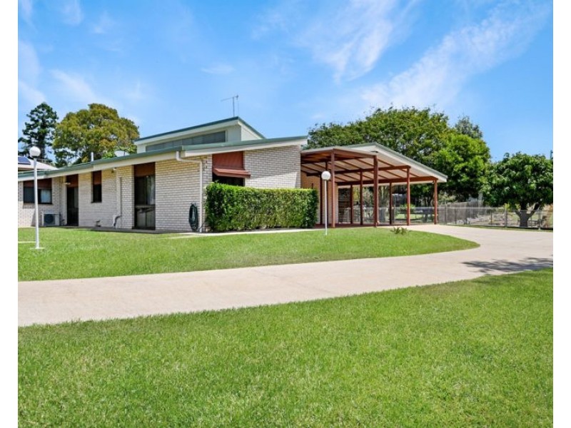 29 Higgins Street, West Gladstone QLD 4680
