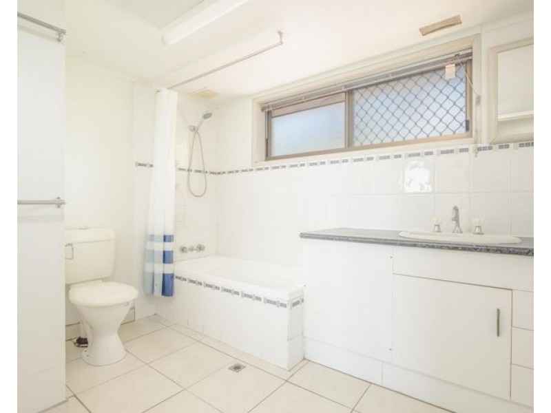 10/7 Kent Street, West Gladstone QLD 4680