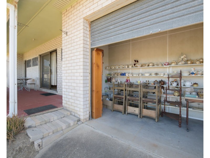 5 Elizabeth Street, South Gladstone QLD 4680