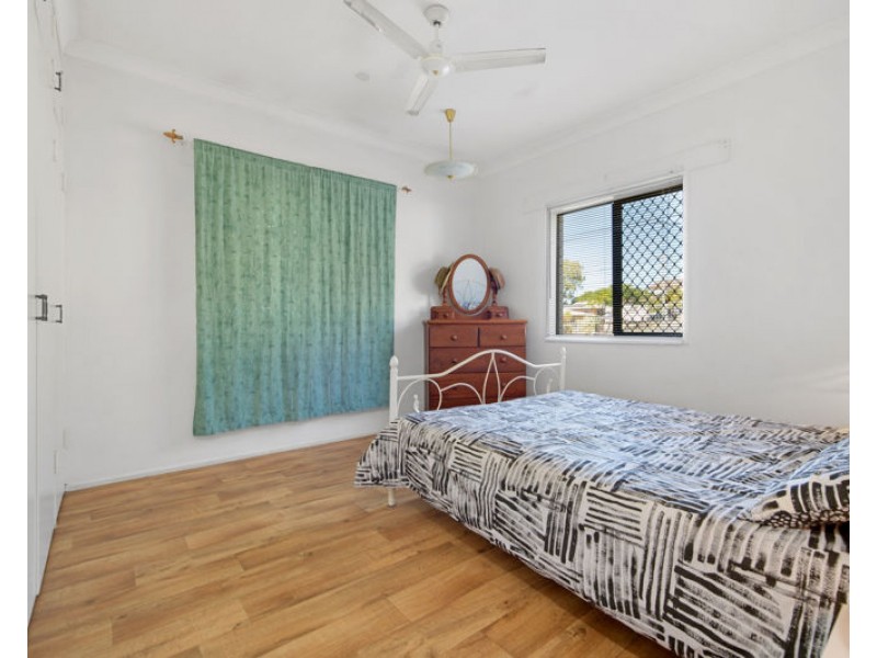 5 Elizabeth Street, South Gladstone QLD 4680