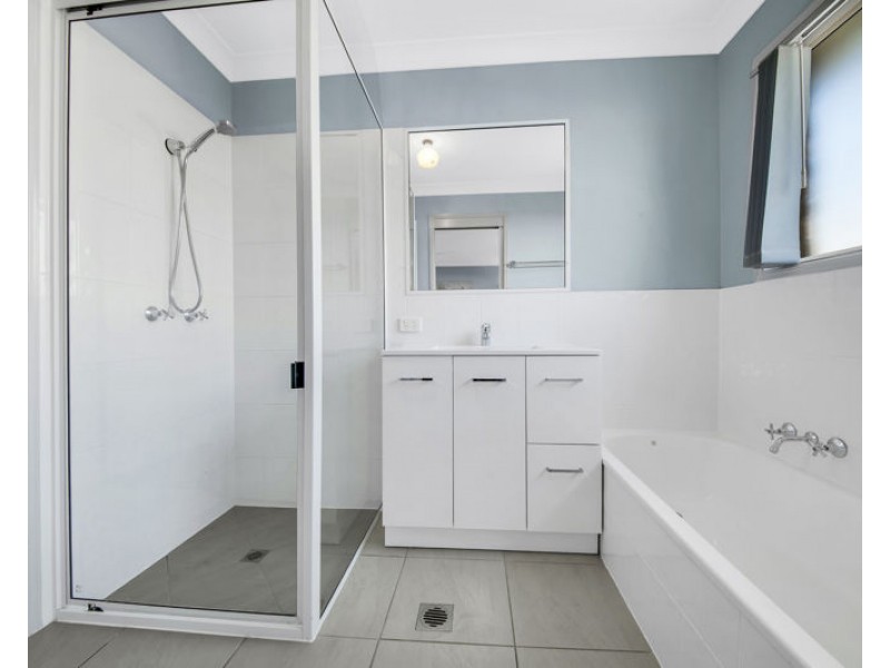 75 Dixon Drive, Telina QLD 4680
