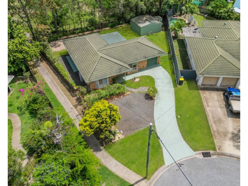 10 Hayman Court, Clinton QLD 4680