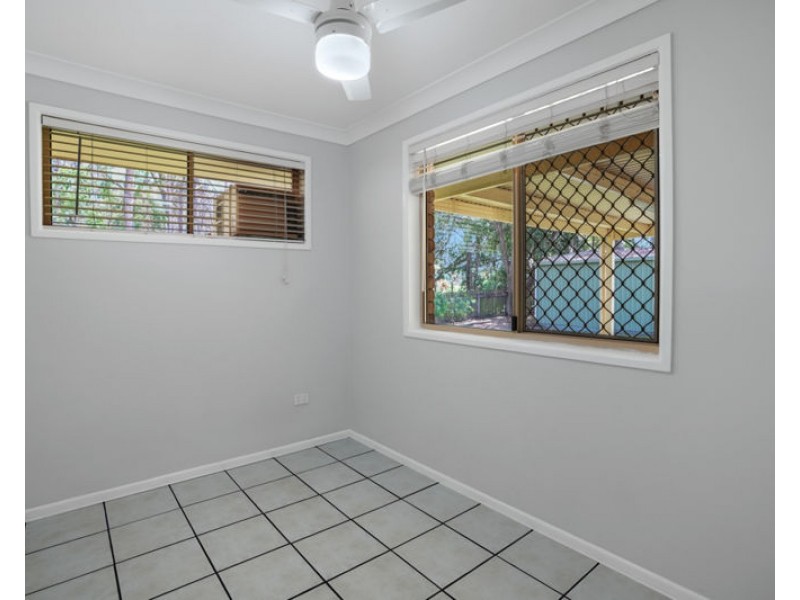 10 Hayman Court, Clinton QLD 4680