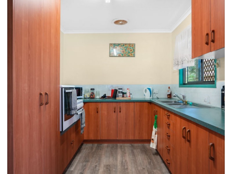 13 Finchley Street, Telina QLD 4680