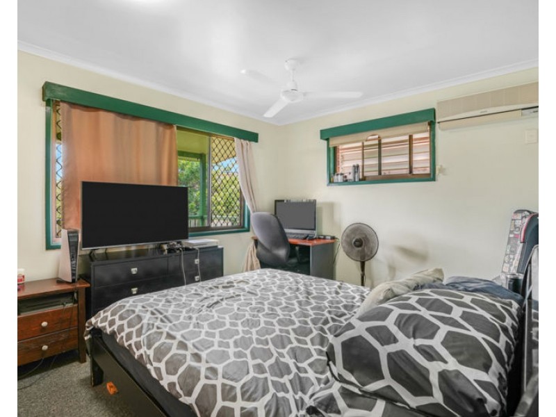 13 Finchley Street, Telina QLD 4680